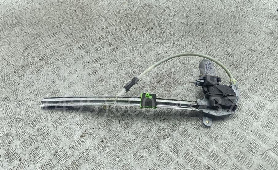 Стеклоподъемник электр. задний правый