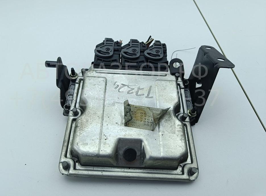 Блок управления двигателем