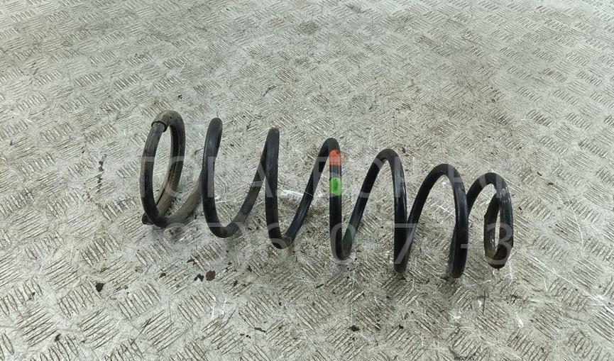 Пружина задняя