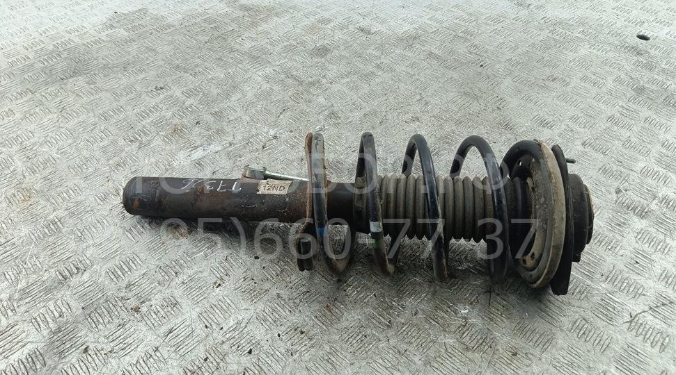 Амортизатор передний правый