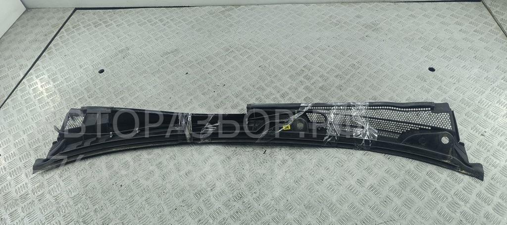 Решетка стеклоочистителей (Жабо)