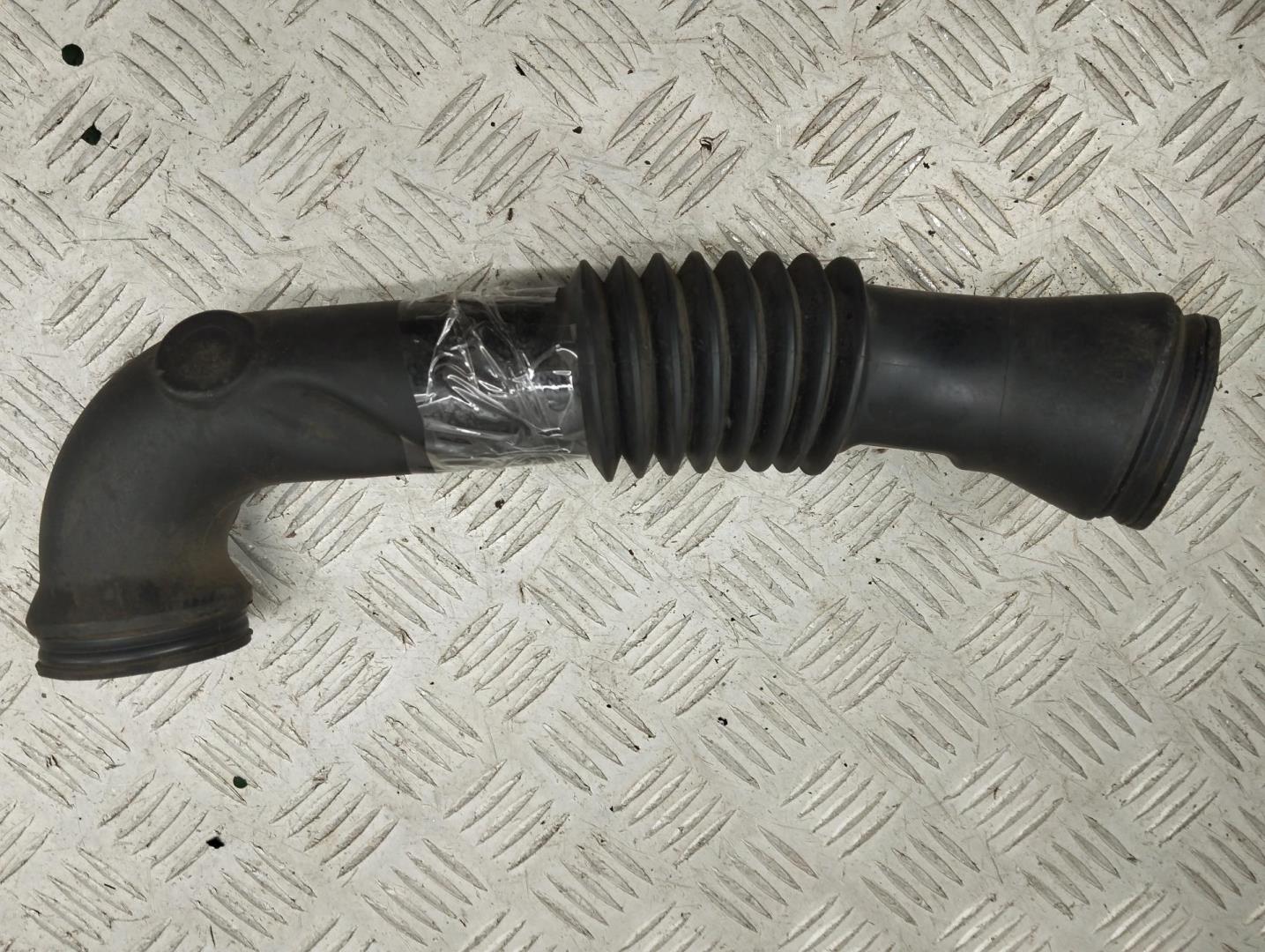 Воздухозаборник (внутри)