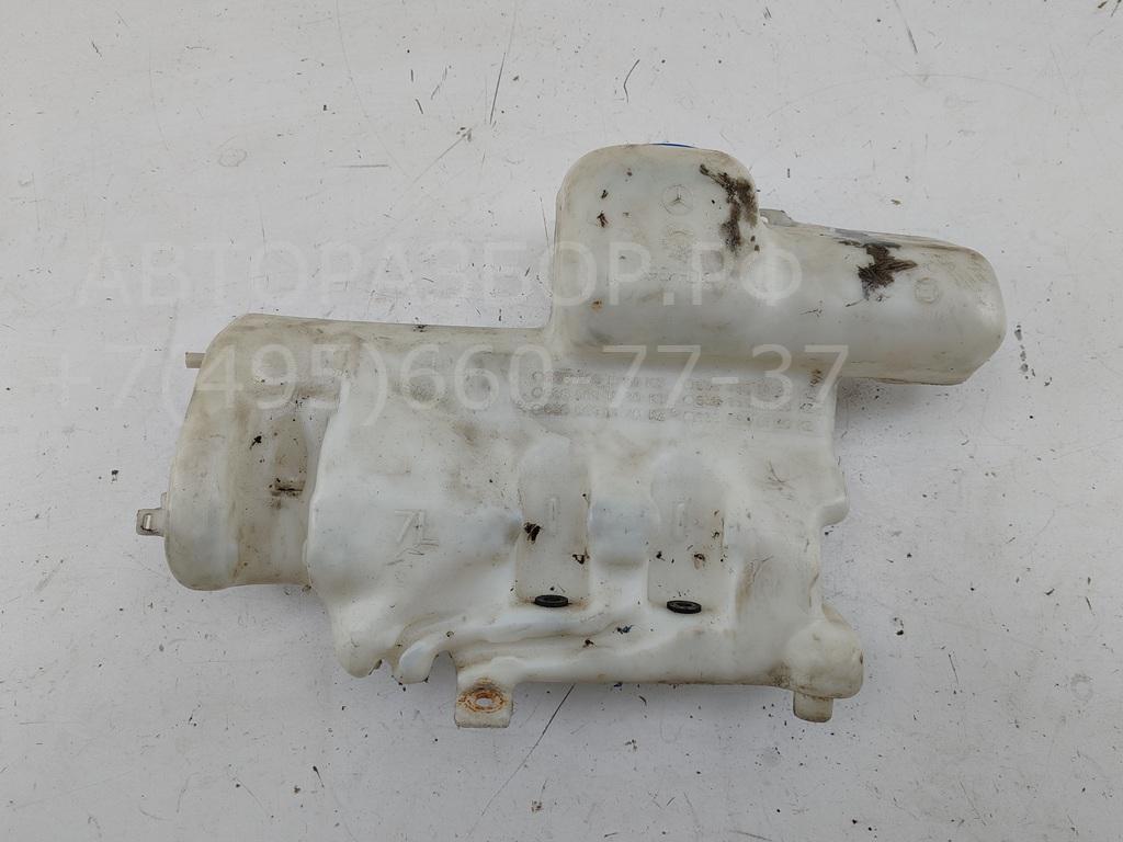 Бачок омывателя лобового стекла