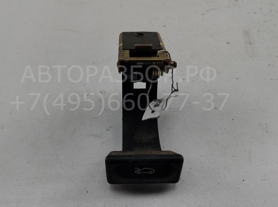 Ручка открывания капота