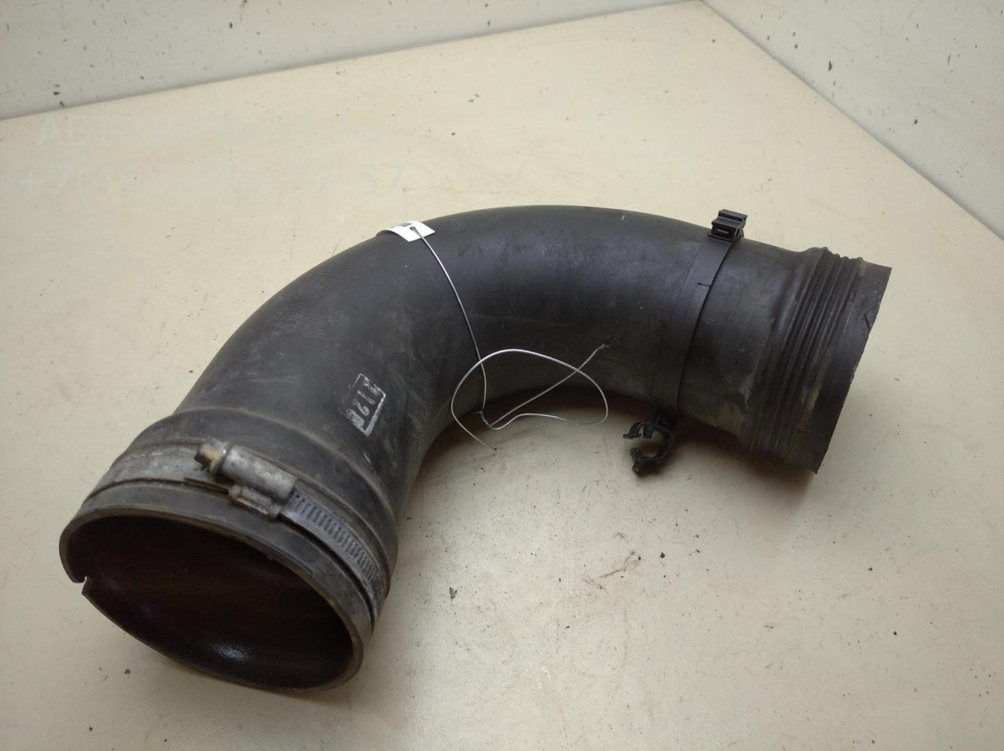 Патрубок воздушного фильтра