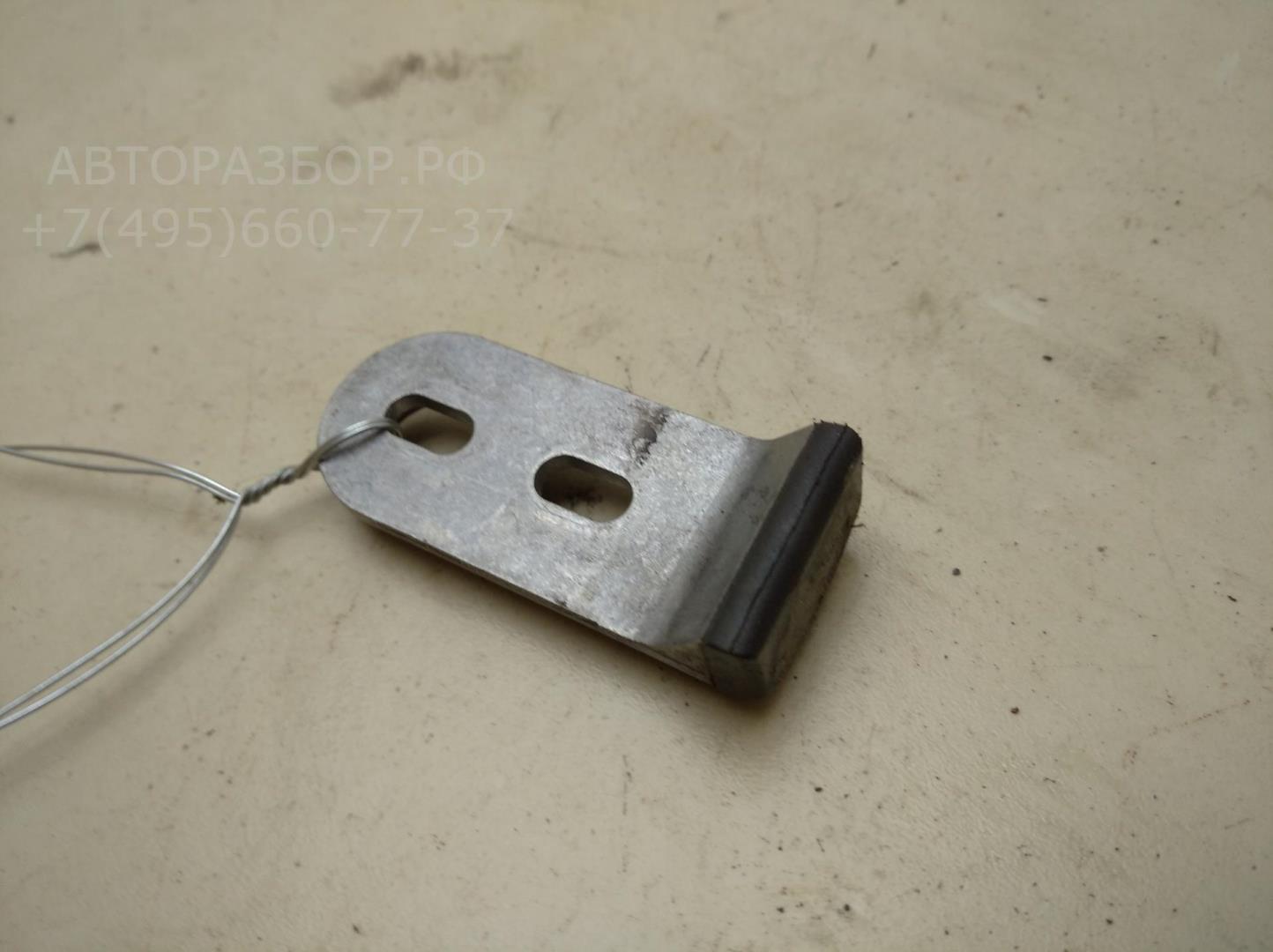 Ответная часть замка двери