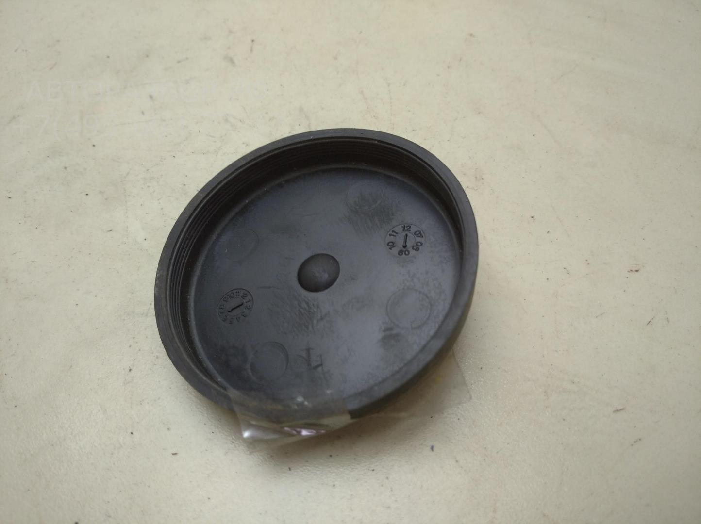 Крышка фары левой