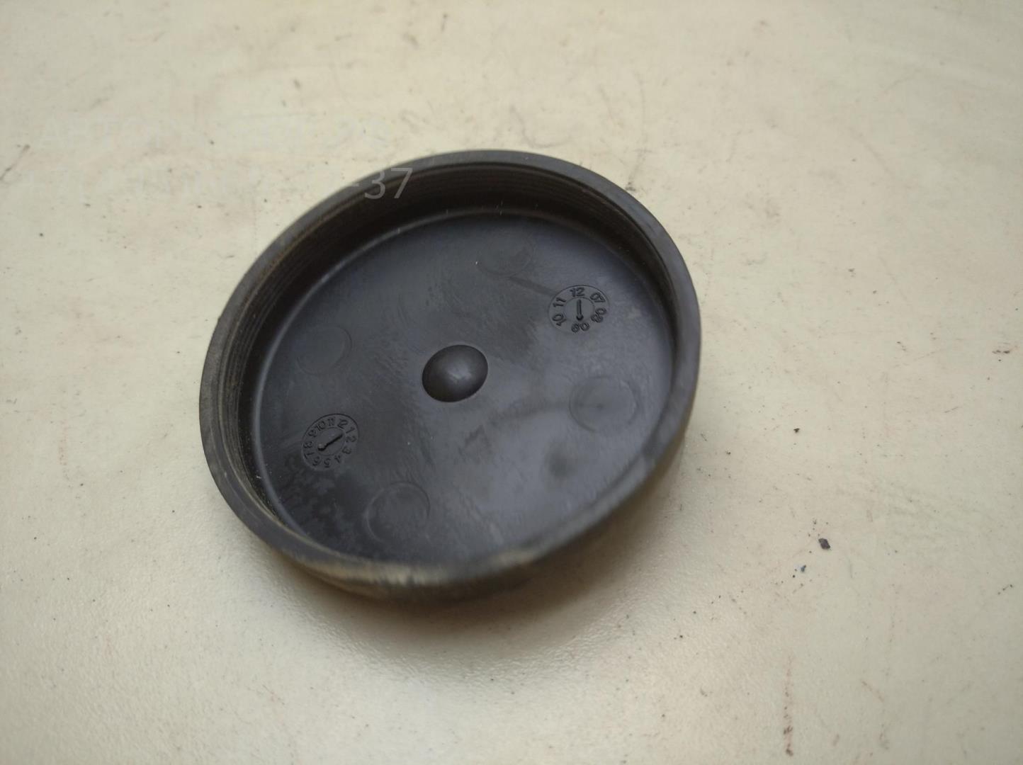 Крышка фары левой