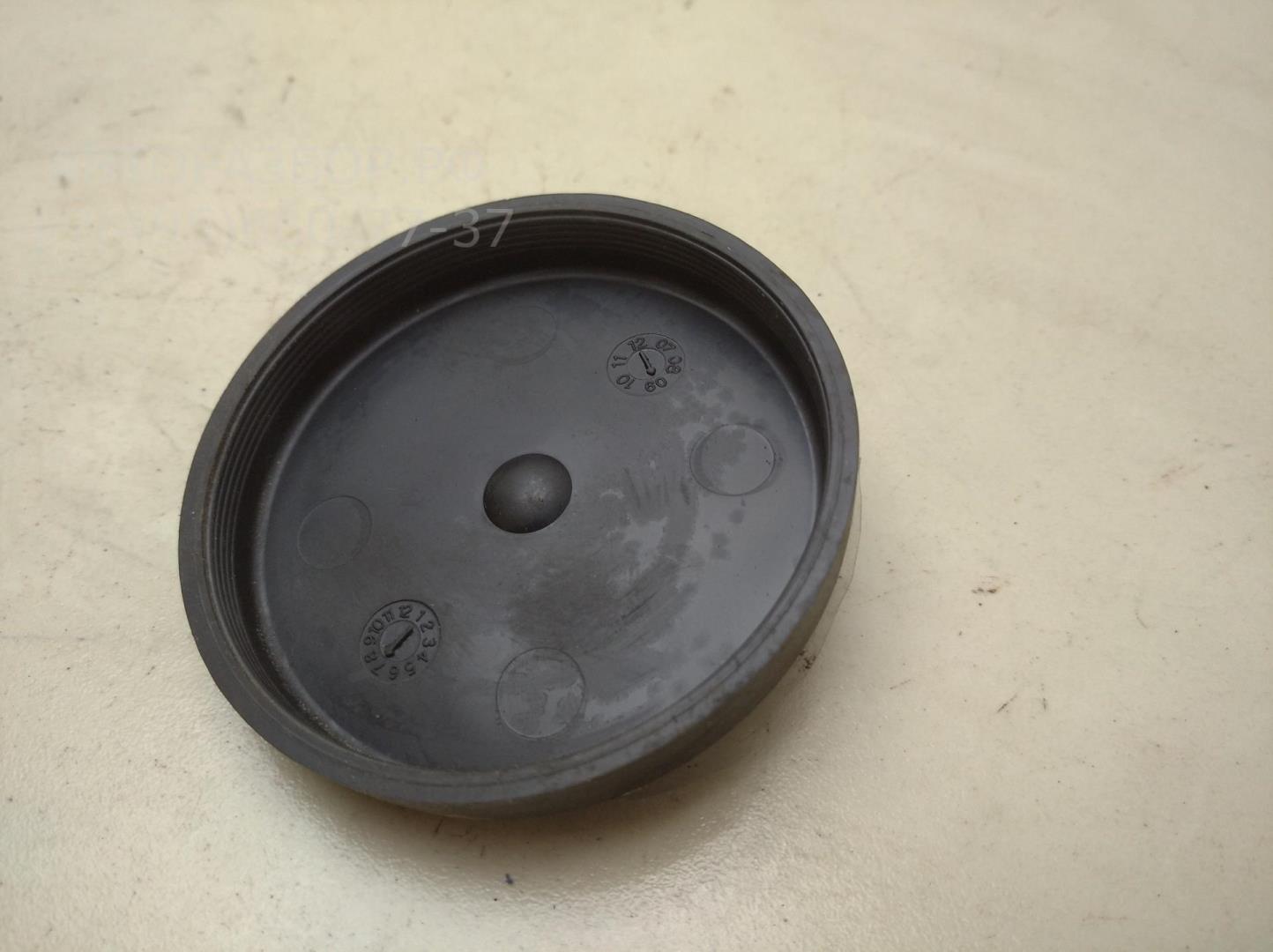 Крышка фары левой