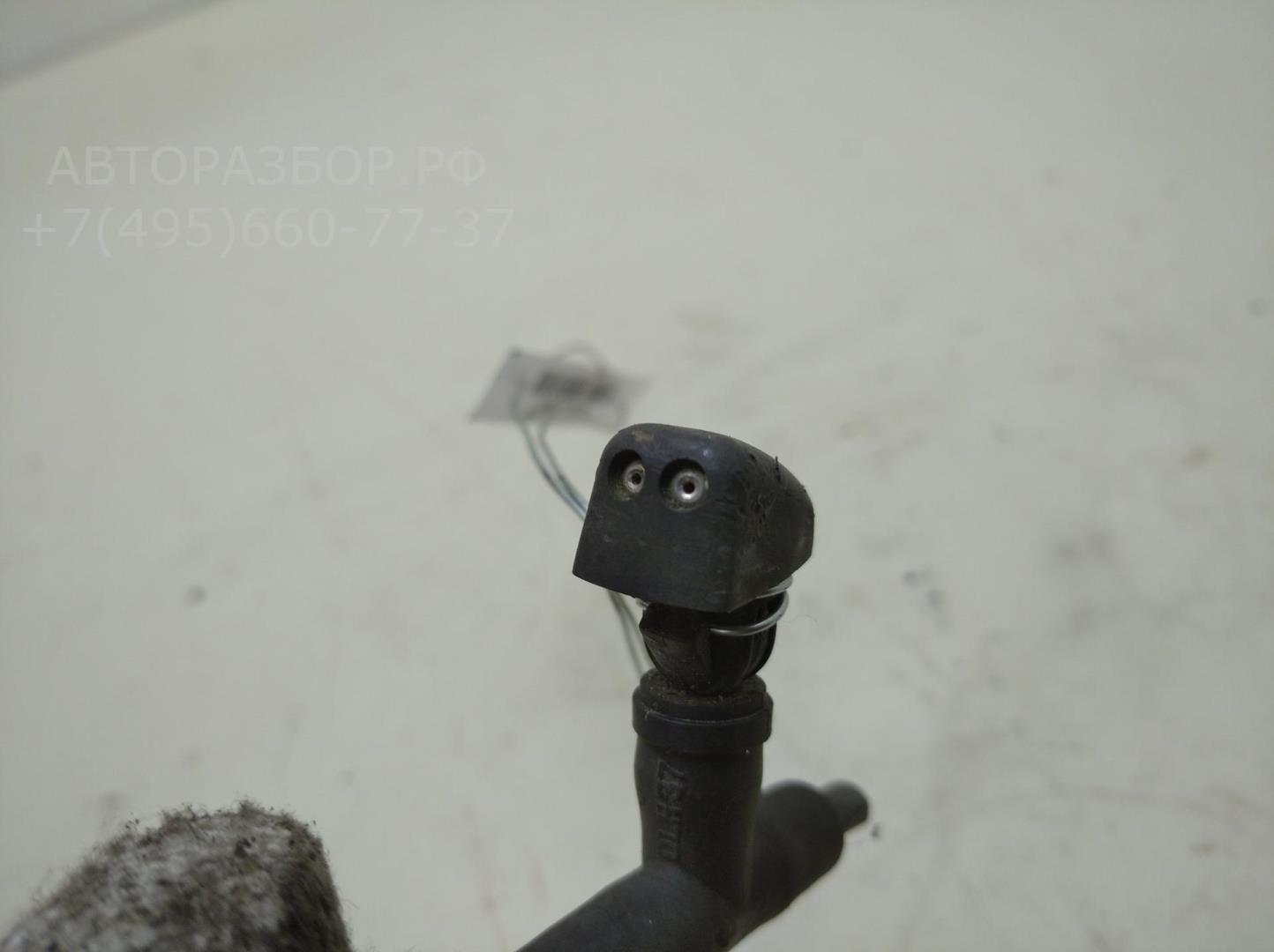Форсунка омывателя лобового стекла