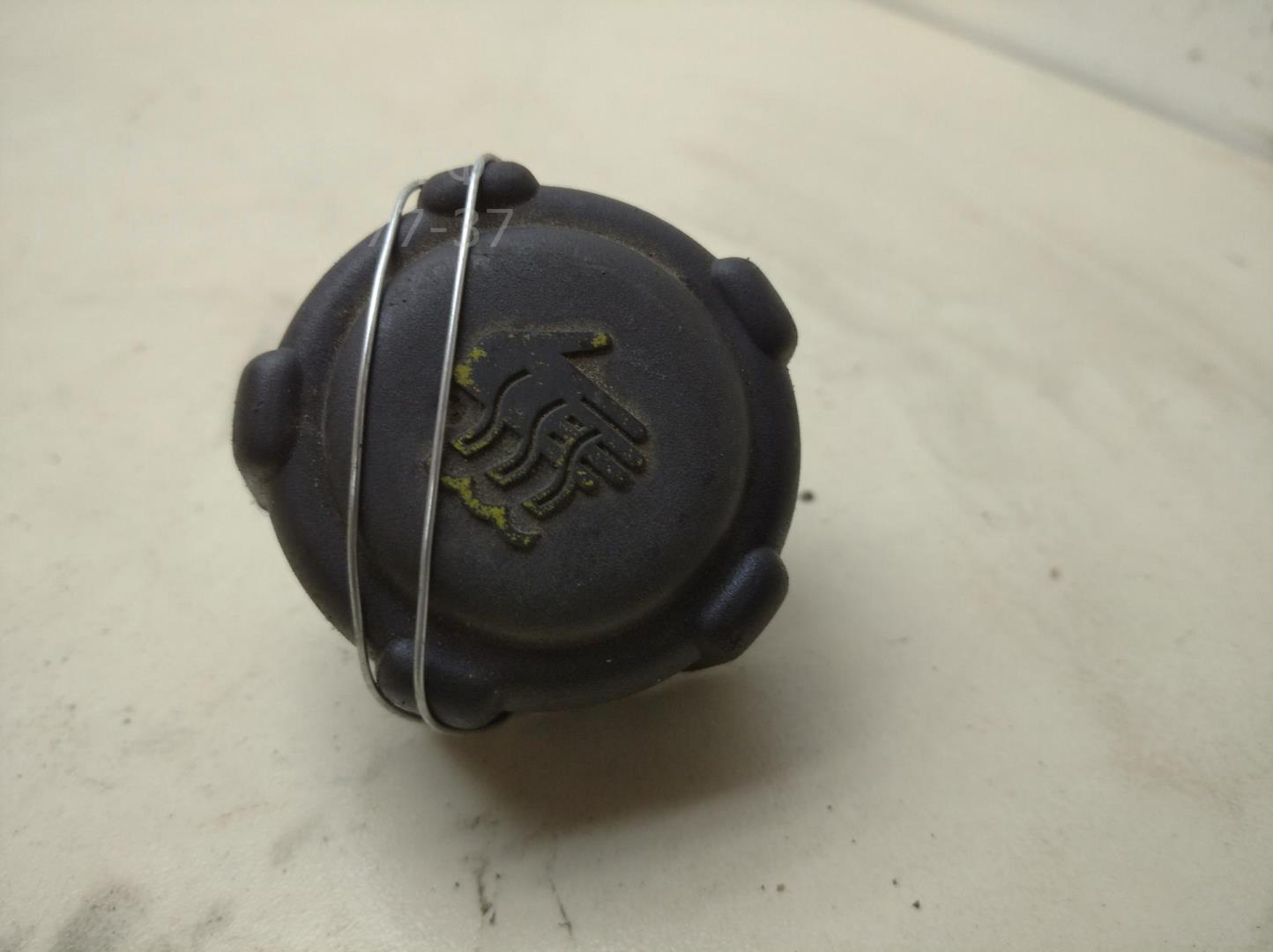 Крышка расширительного бачка