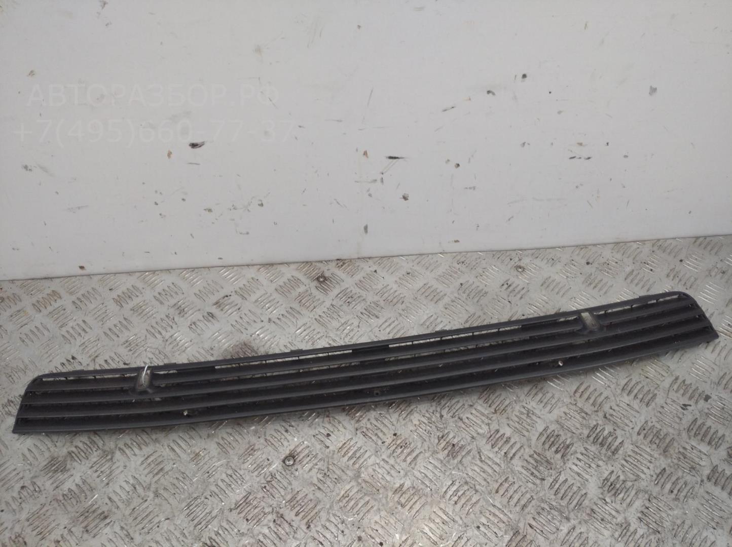 Решетка в капот