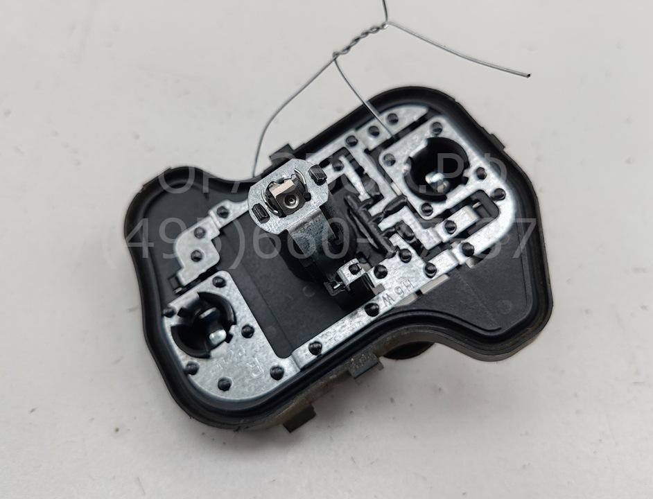 Плата заднего фонаря правого