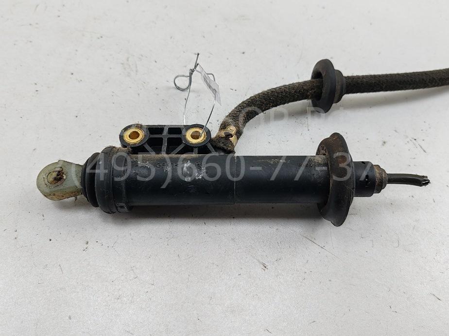 Цилиндр сцепления главный