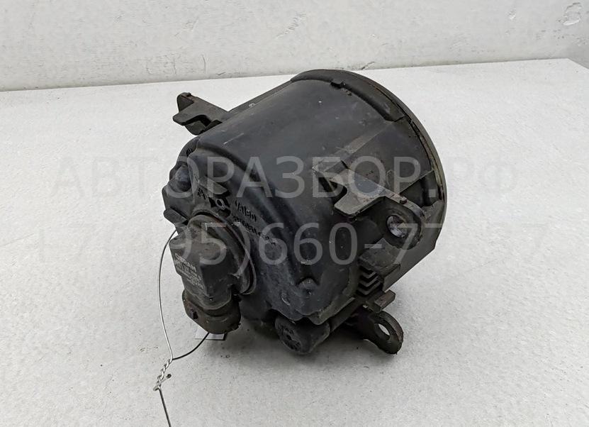 Фара противотуманная правая