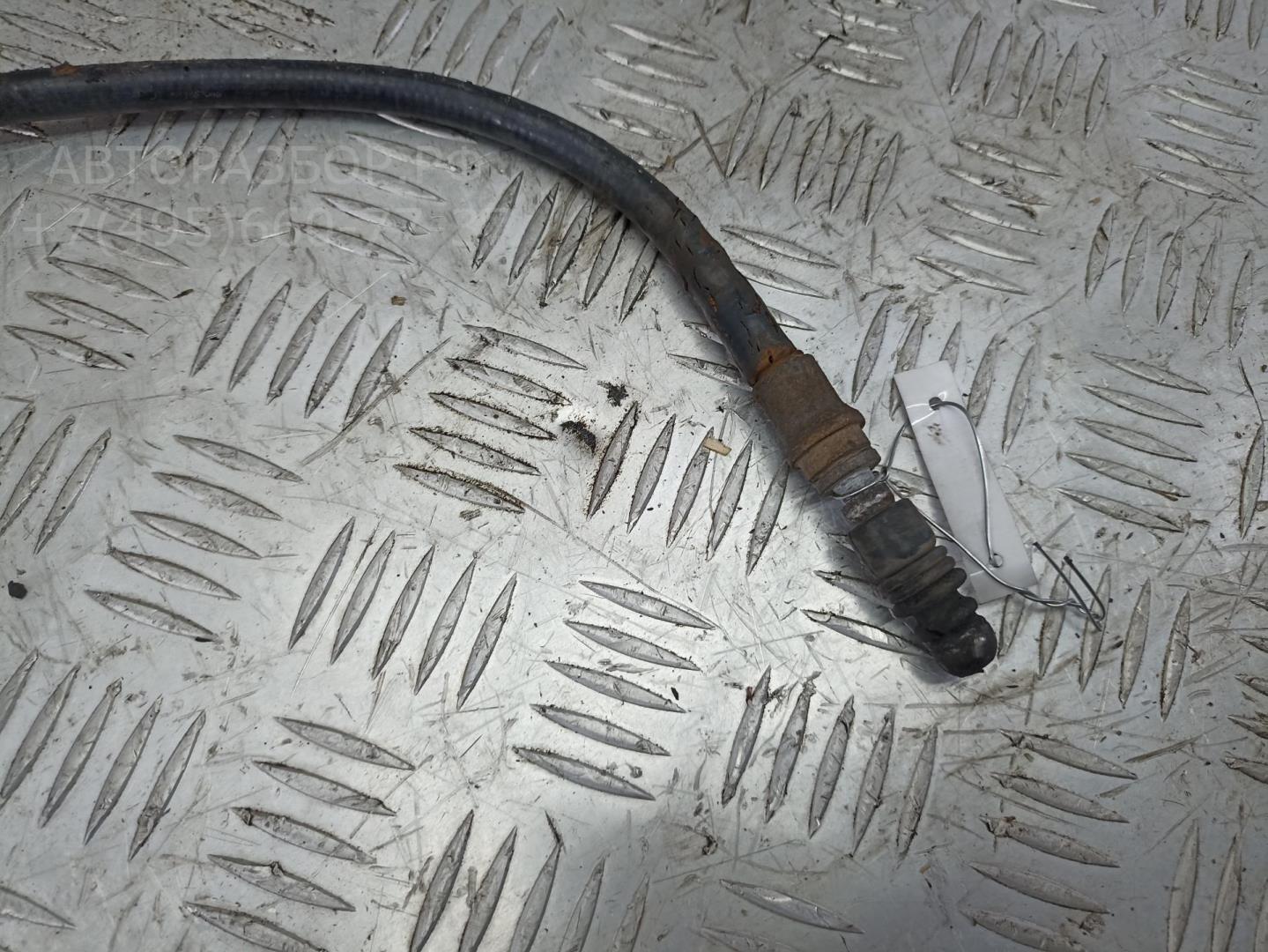 Трос стояночного тормоза