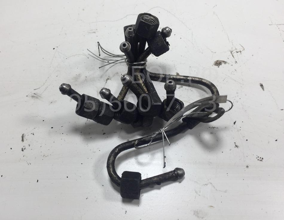 Трубка топливная