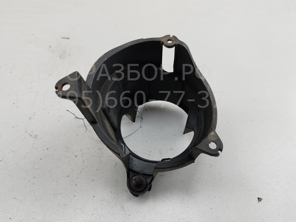 Рамка противотуманной фары левой