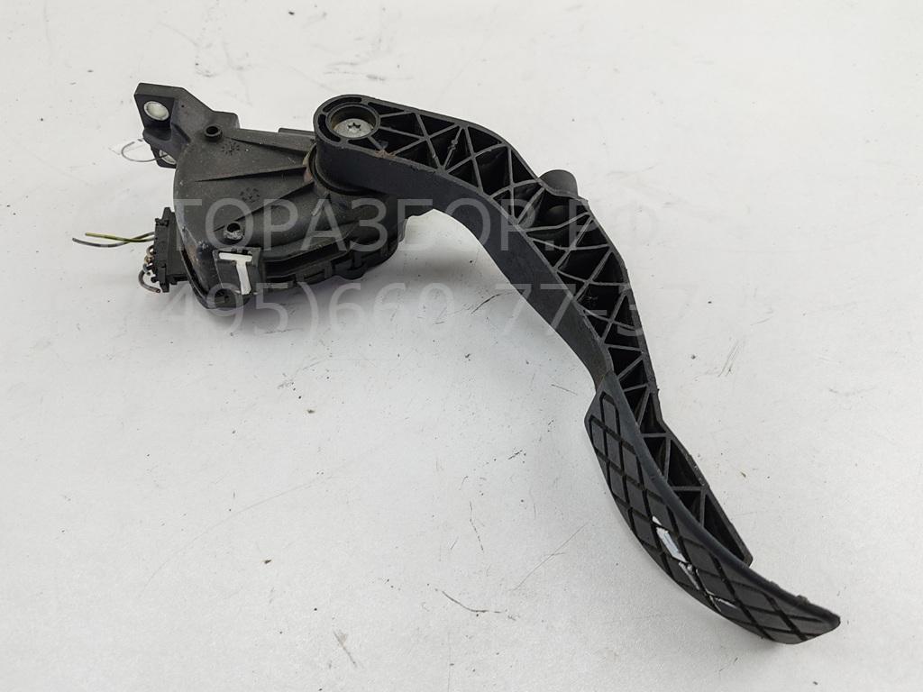 Педаль газа