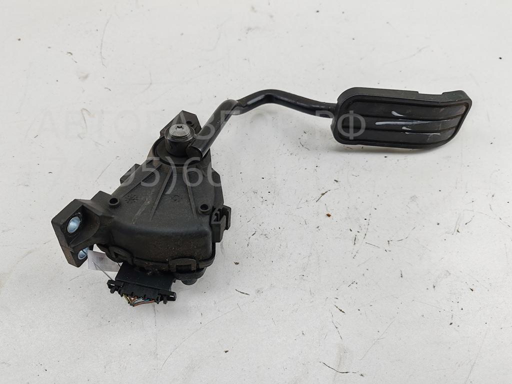 Педаль газа