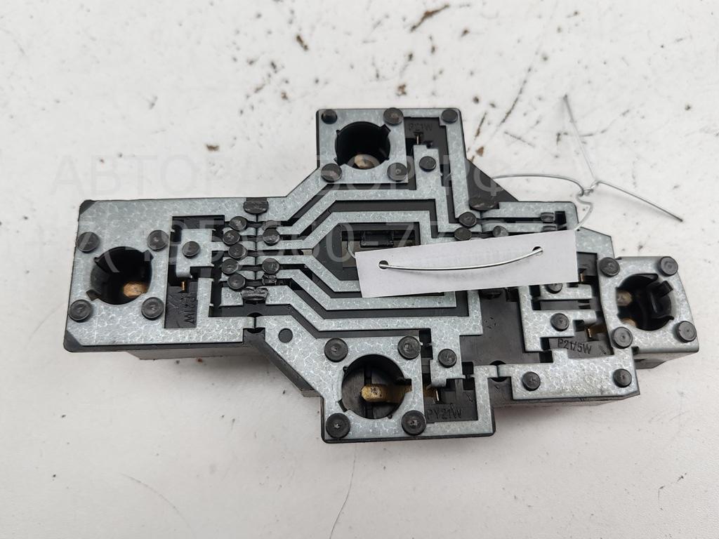 Плата заднего фонаря правого