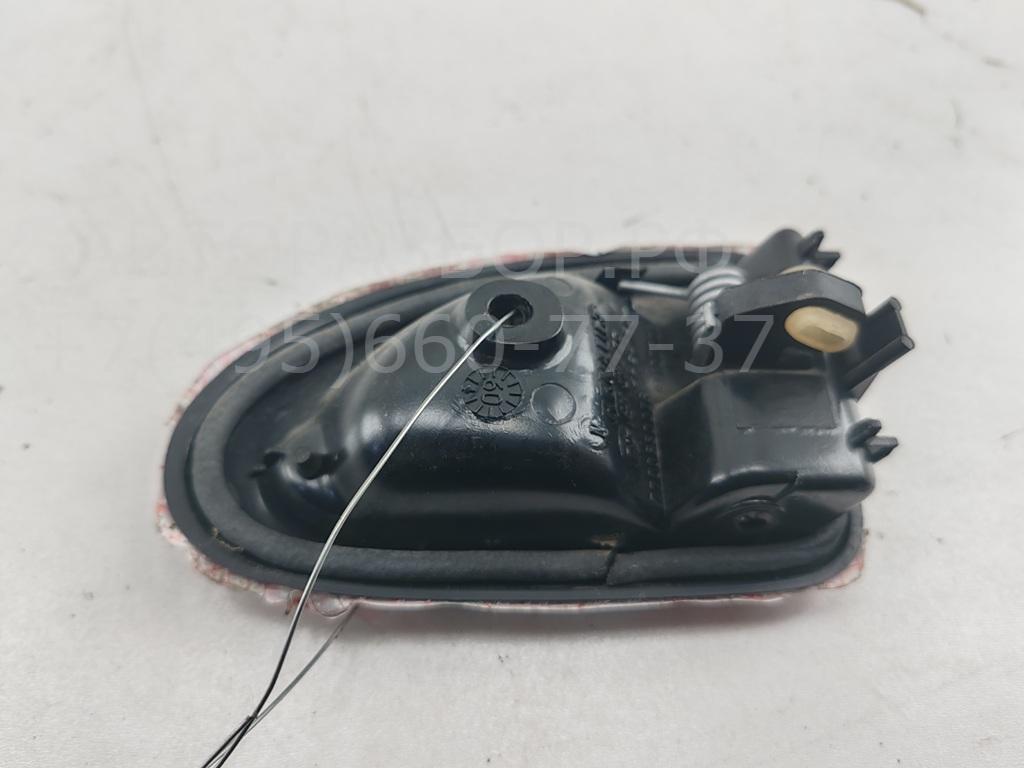 Ручка двери передней внутренняя левая