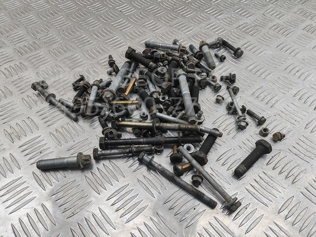 Болт коленвала