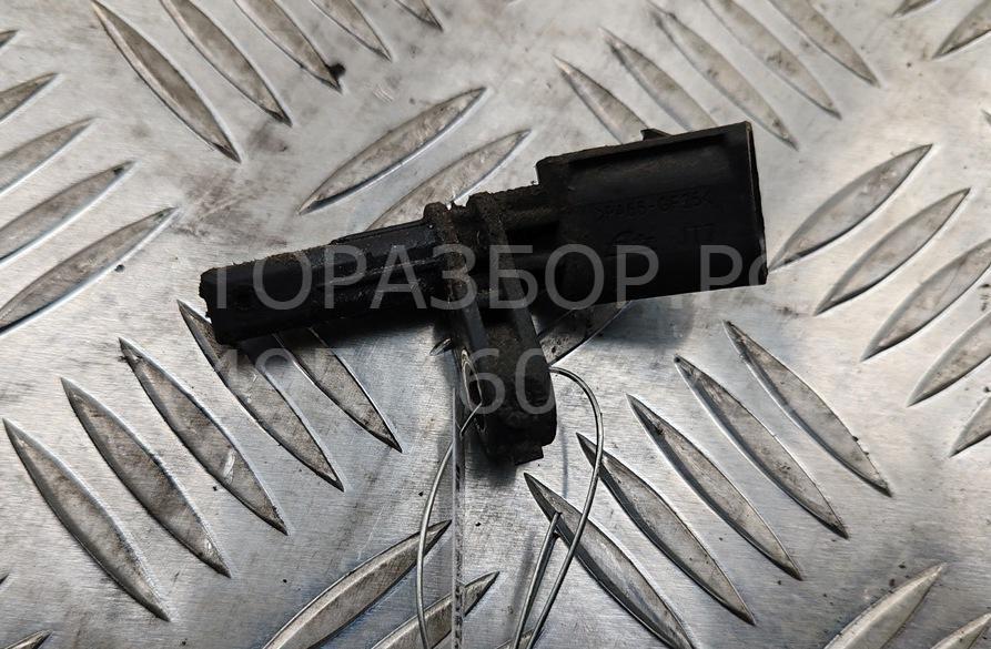 Датчик ABS передний