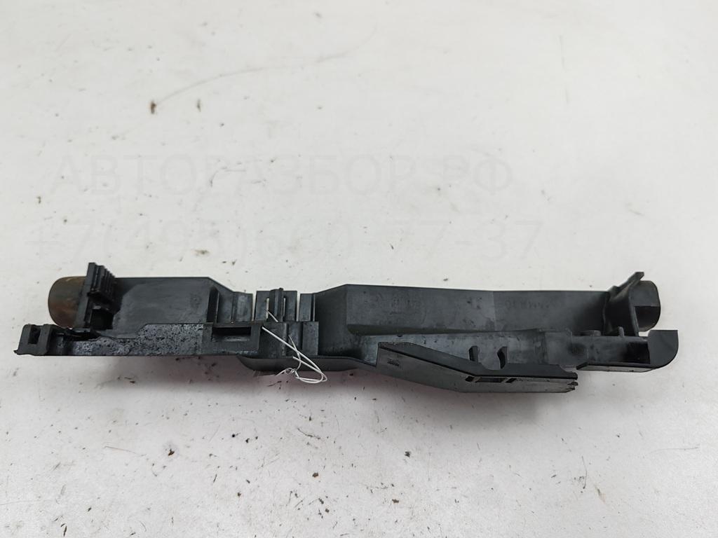 Кронштейн радиатора