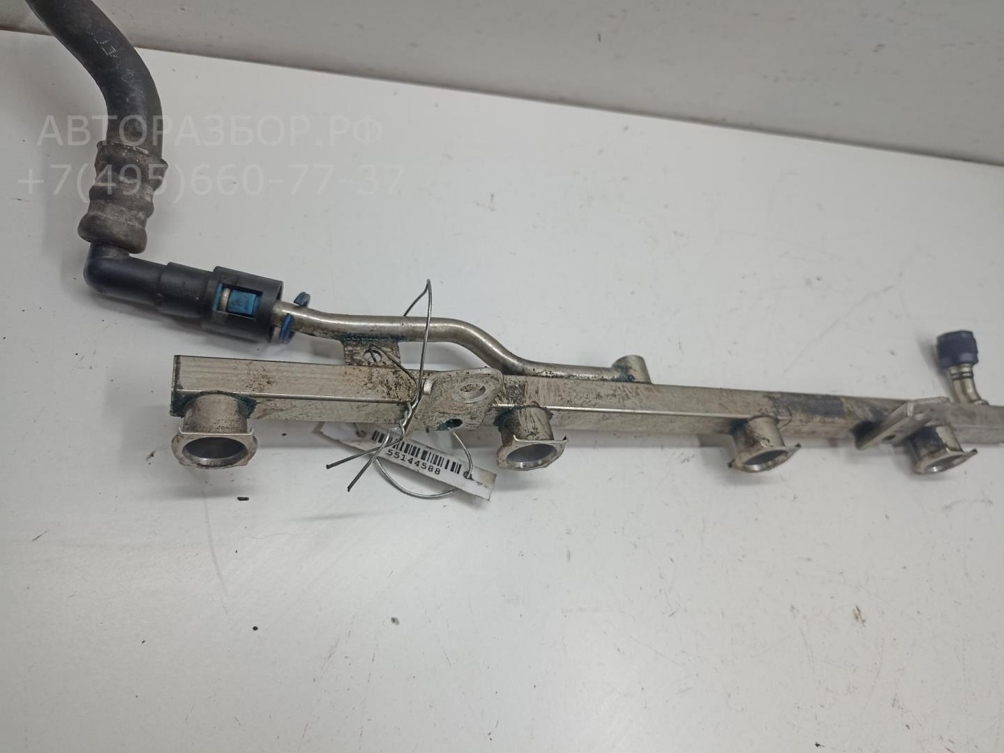 Рейка топливная (рампа)