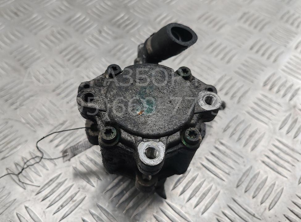 Насос ГУР (гидроусилитель руля)