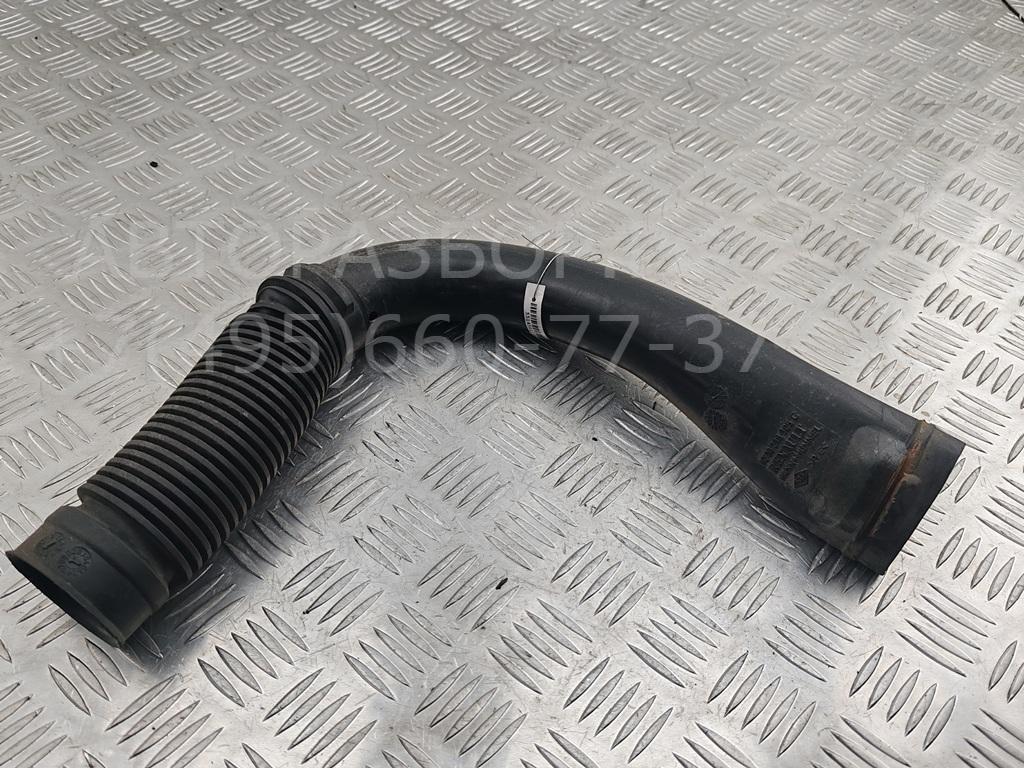 Патрубок воздушного фильтра