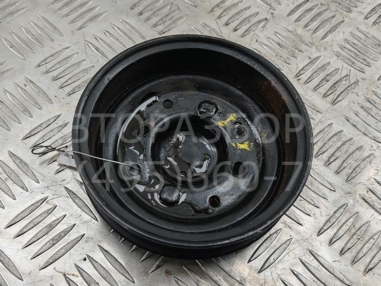 Шкив водяного насоса (помпы)