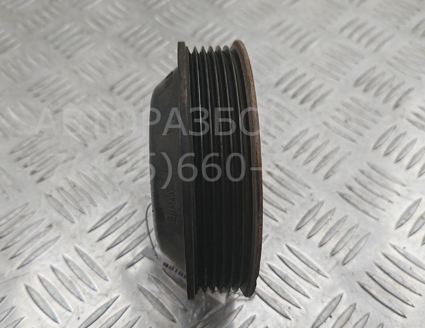 Шкив водяного насоса (помпы)