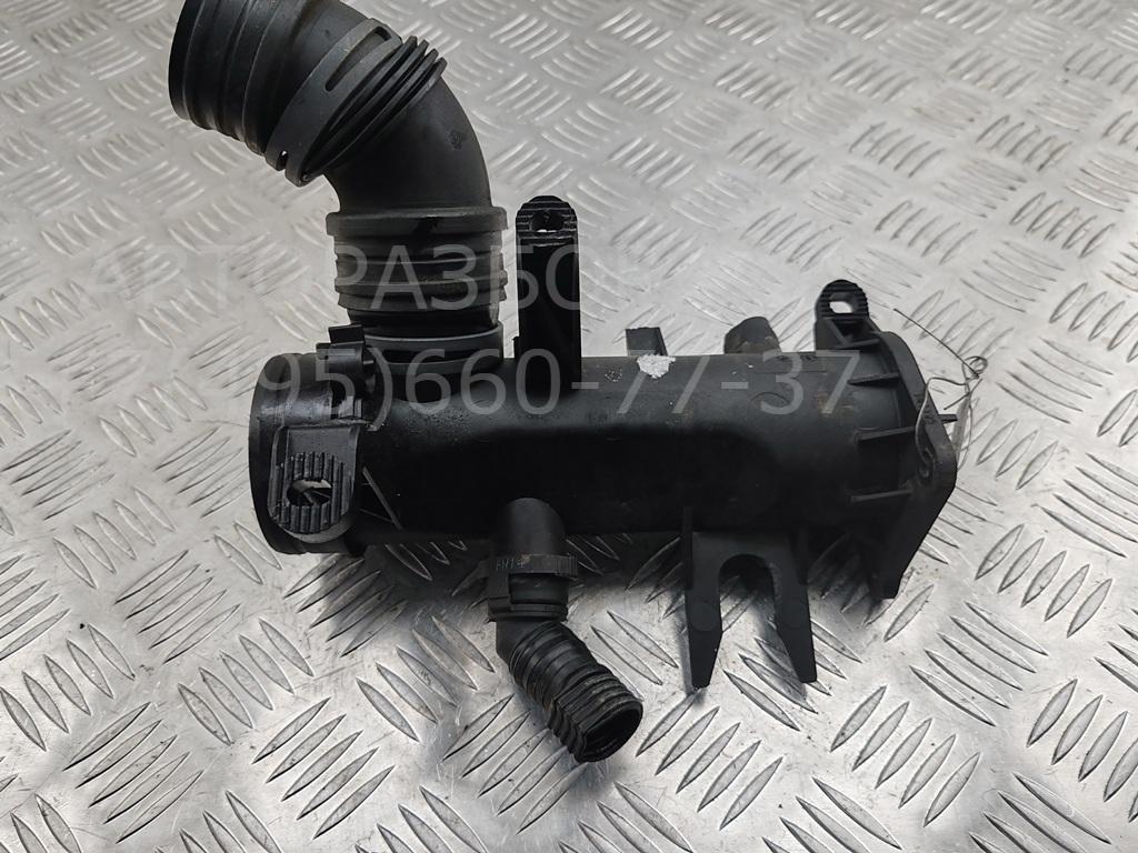 Патрубок воздушного фильтра