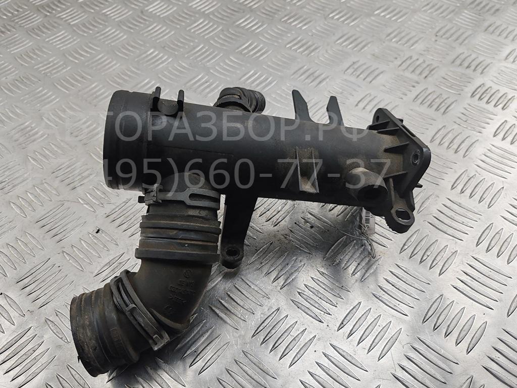 Патрубок воздушного фильтра