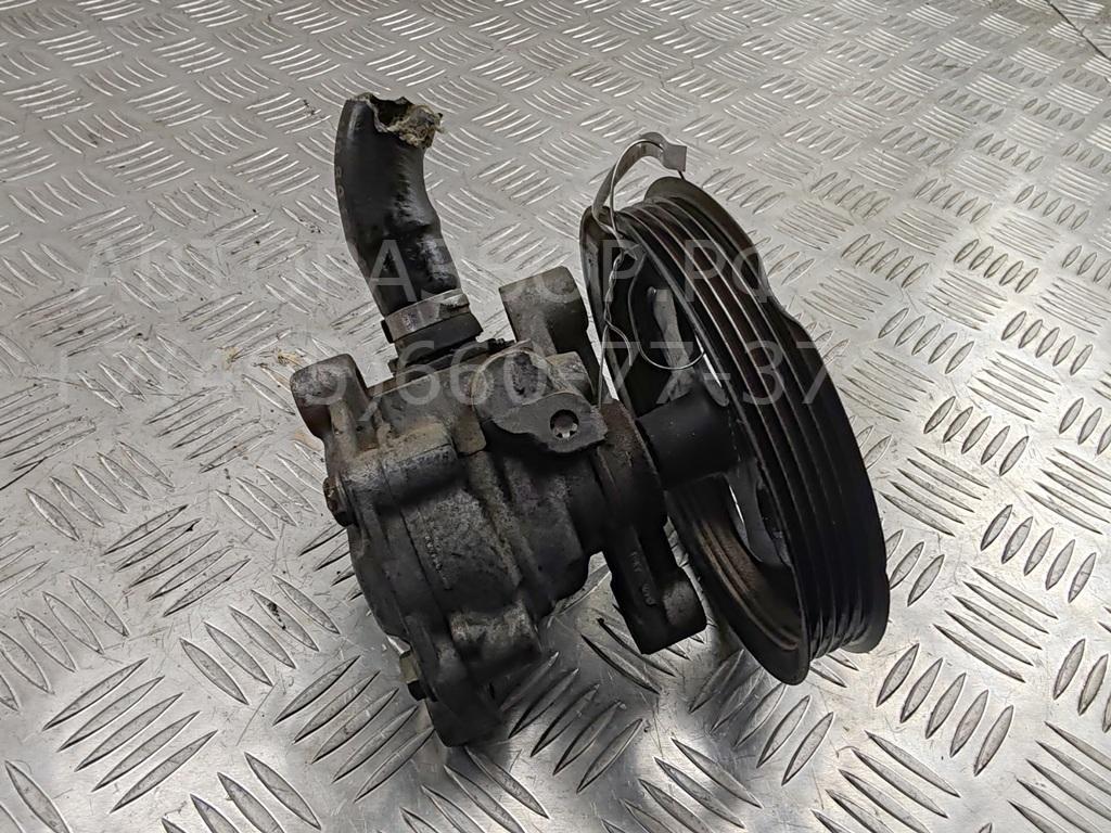 Насос ГУР (гидроусилитель руля)