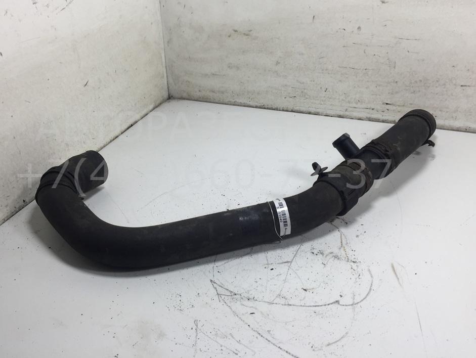 Патрубок радиатора