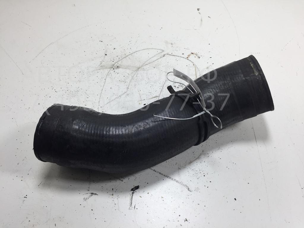 Патрубок интеркулера