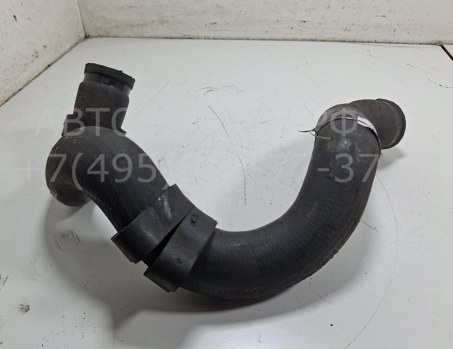 Патрубок радиатора