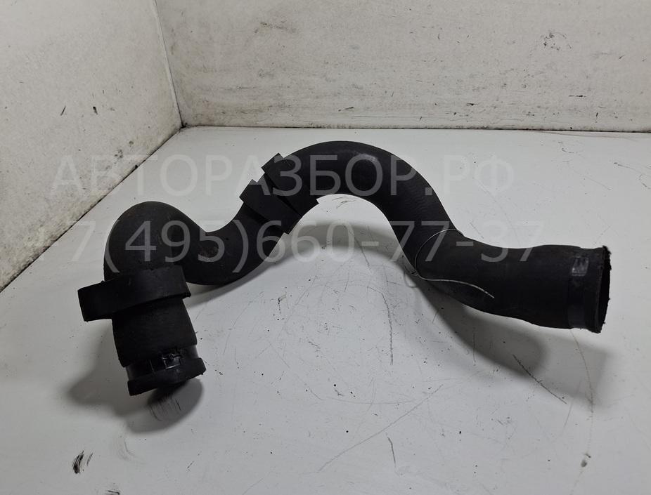 Патрубок радиатора