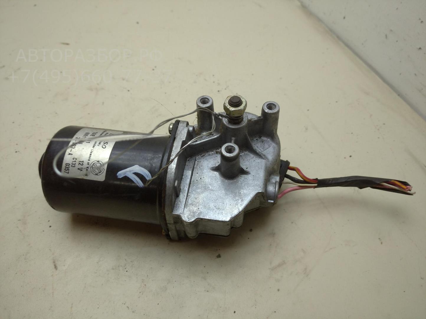 Моторчик стеклоочистителя передний