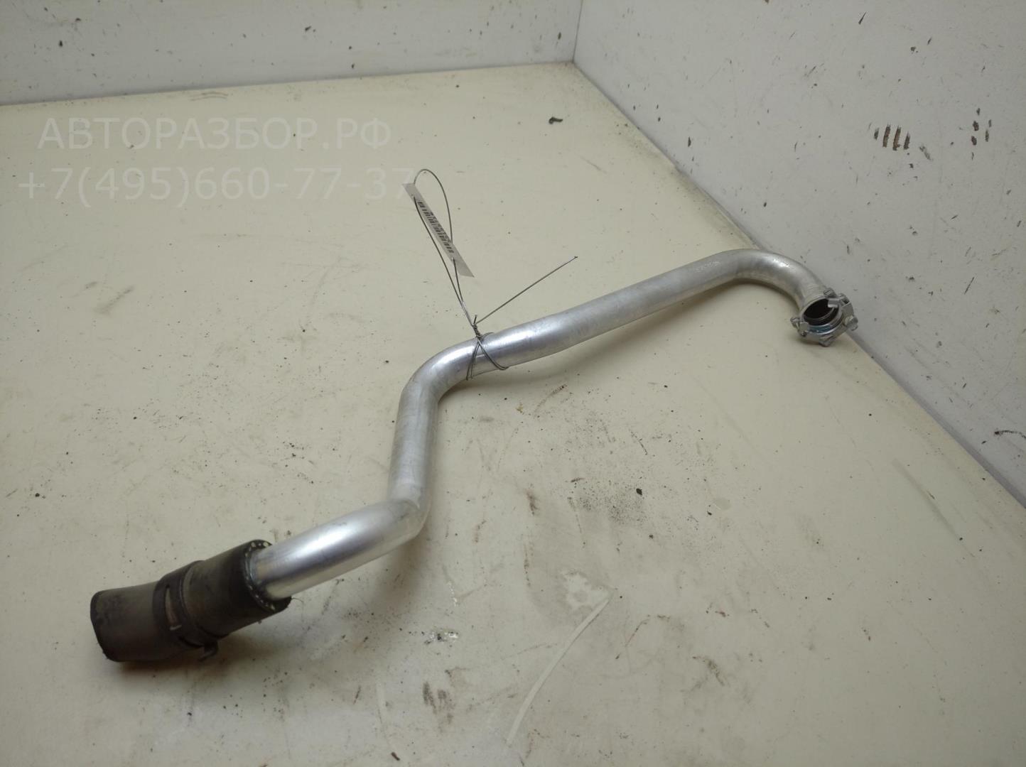 Трубка системы охлаждения