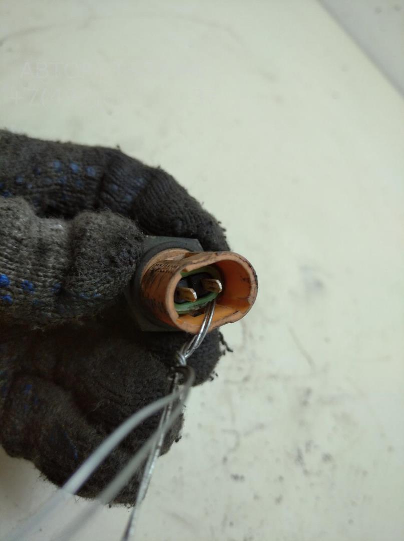 Датчик включения заднего хода