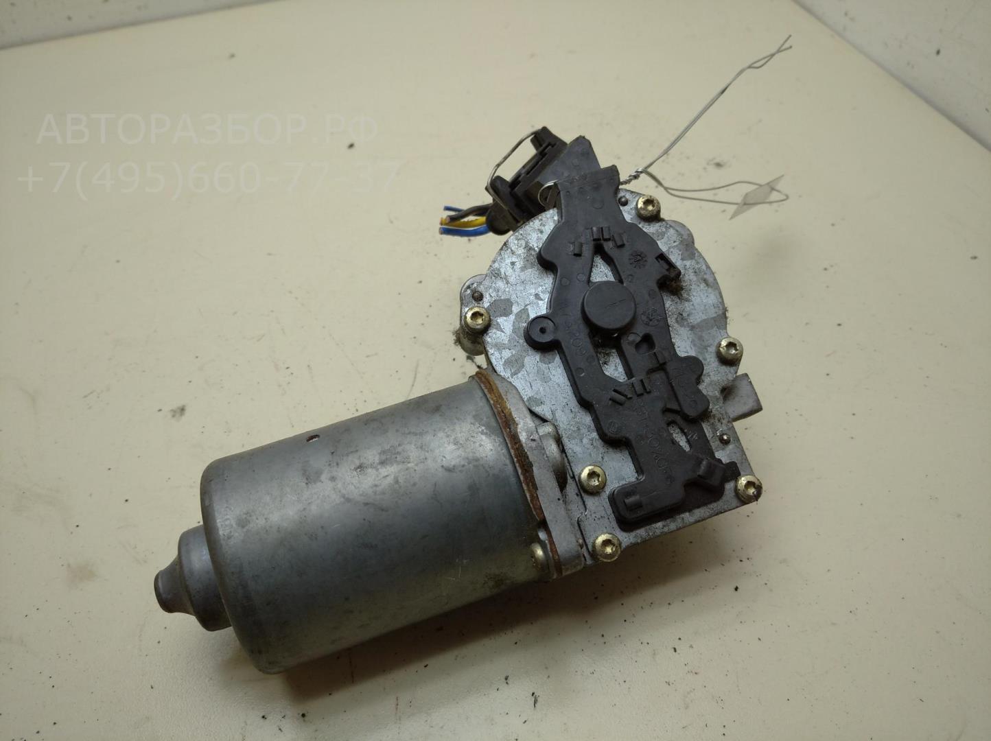Моторчик стеклоочистителя передний