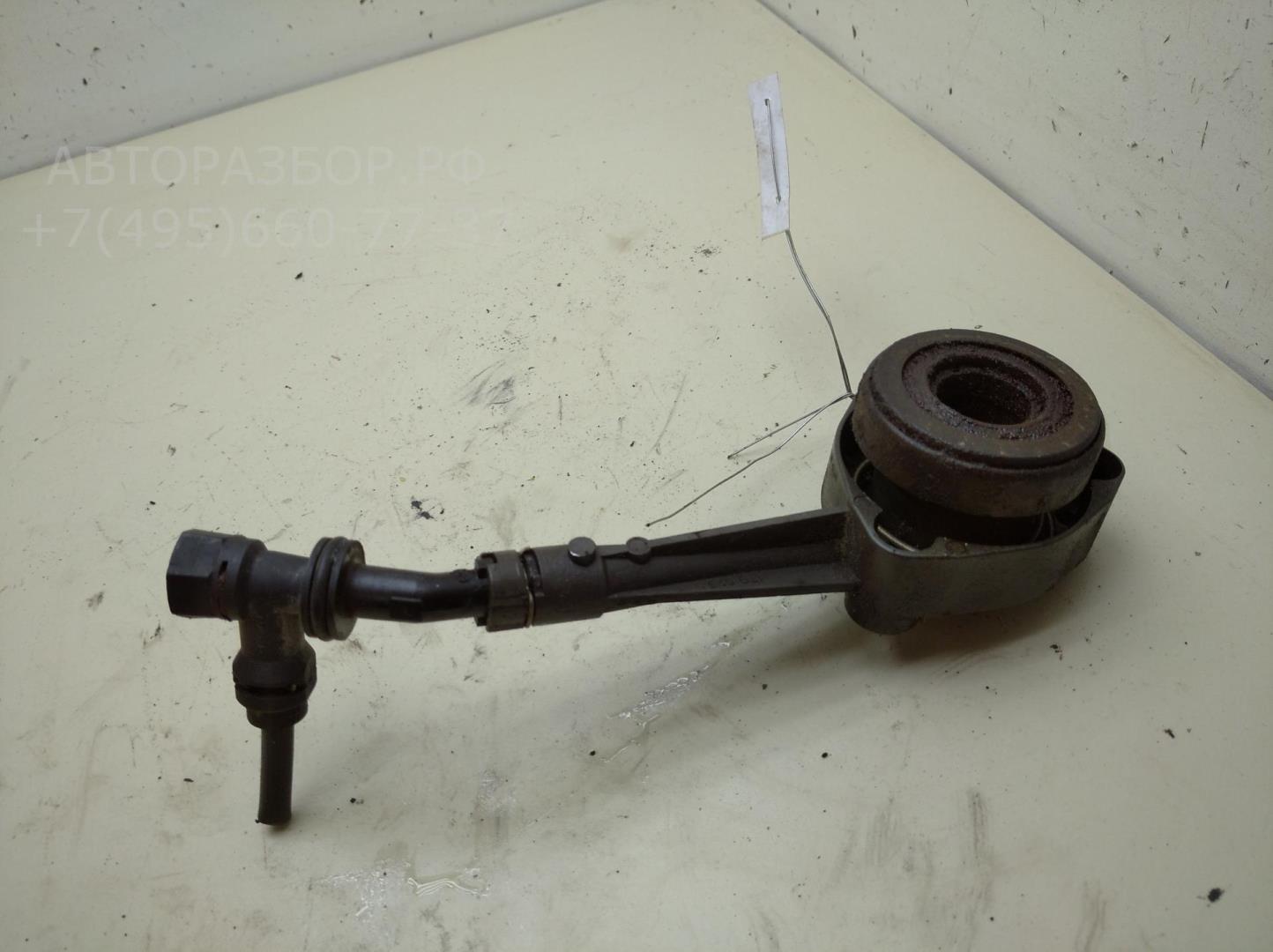 Цилиндр сцепления рабочий