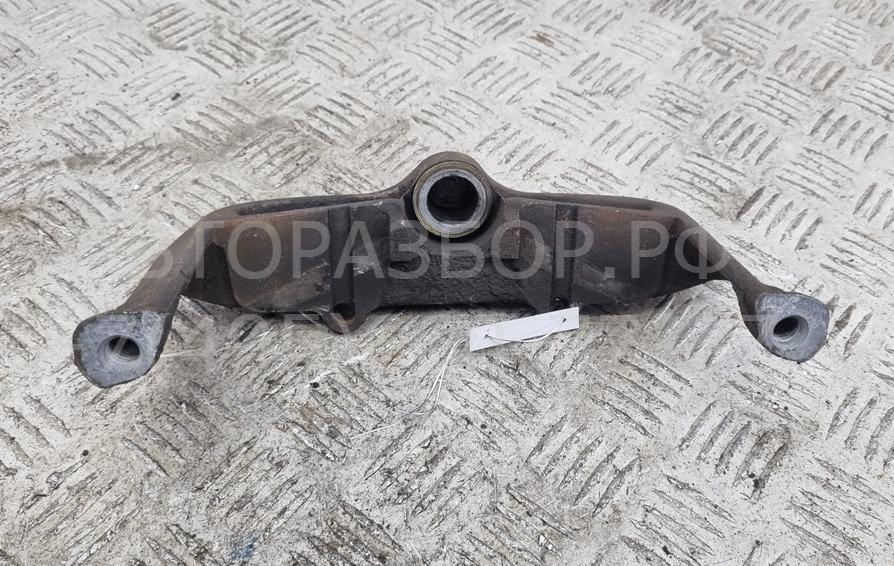 Скоба суппорта переднего