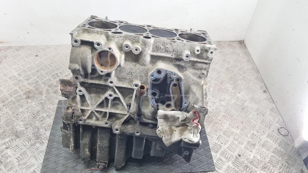 Блок двигателя