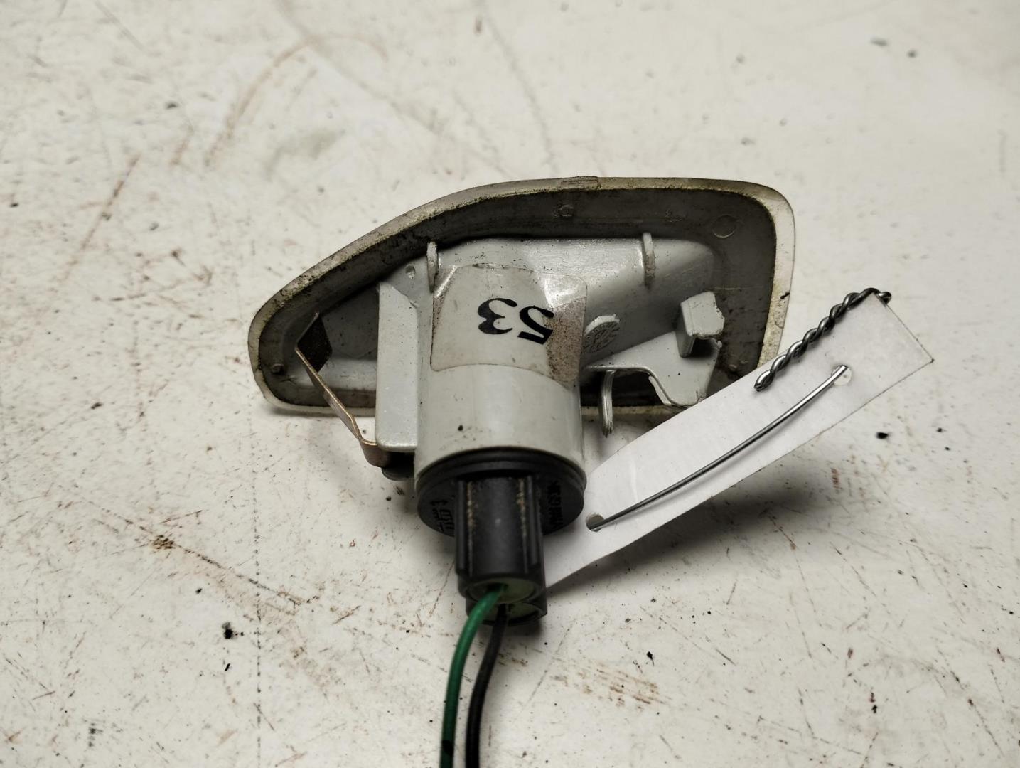 Указатель поворота левый