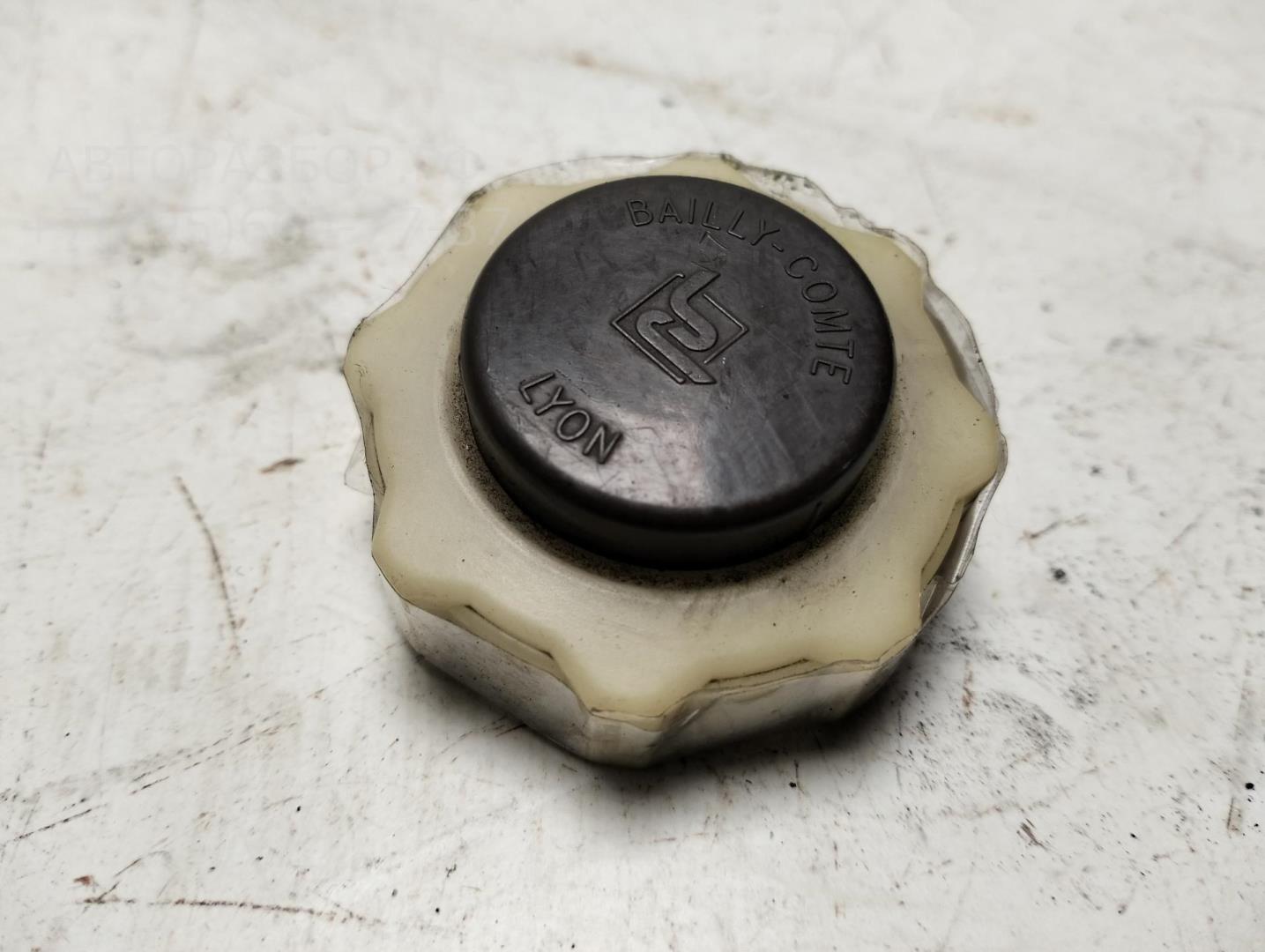 Крышка расширительного бачка